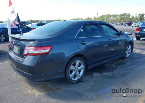 2011 Toyota Camry Se z USA, uszkodzony, nr VIN 4T1BF3EK9BU669751